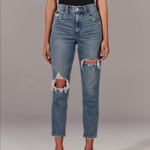 Ripped high rise A&F mom jeans